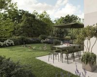 Es handelt sich um unverbindliche Illustrationen mit Sonderausstattungen. Die Bauausführung erfolgt durch das Bauunternehmen